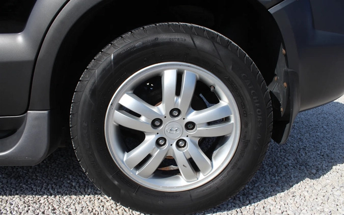 Hyundai Tucson cena 23900 przebieg: 207000, rok produkcji 2007 z Skwierzyna małe 379